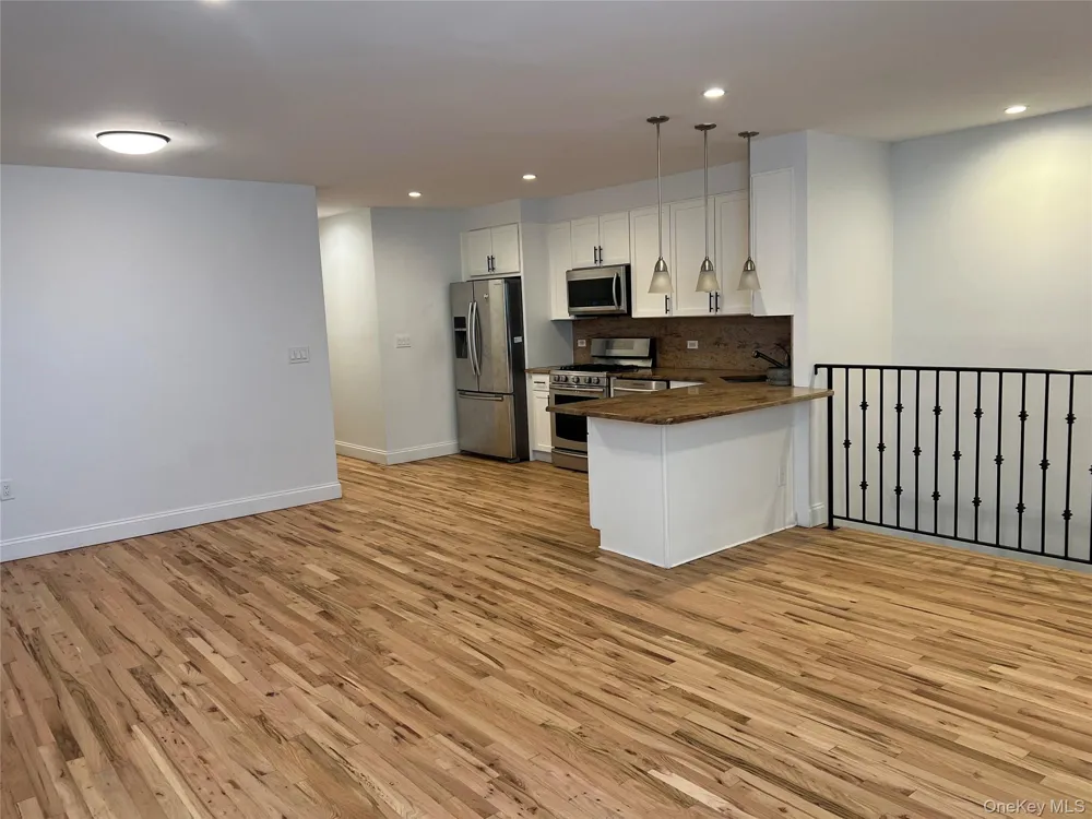 10008 Shore Front Parkway #20A Rockaway Park, NY 11694