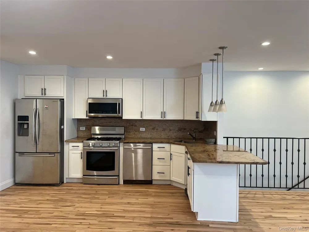 10008 Shore Front Parkway #20A Rockaway Park, NY 11694