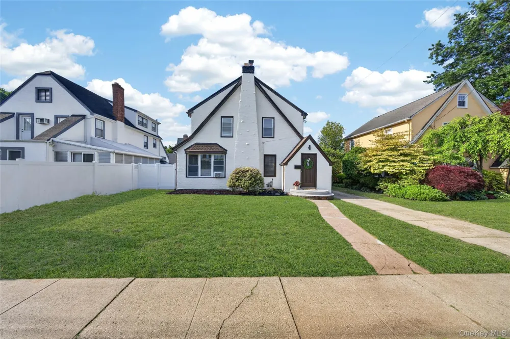 101 Argyle Road West Hempstead, NY 11552