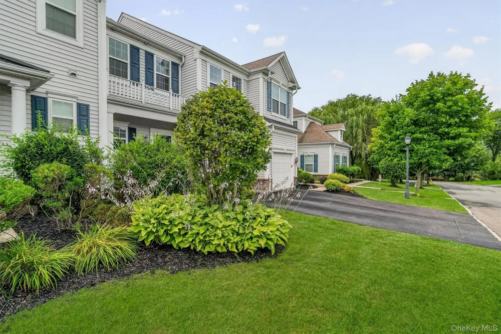 12 Brighton Drive #1404 Newburgh, NY 12550