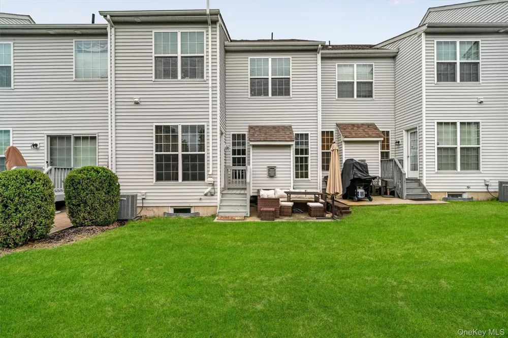 12 Brighton Drive #1404 Newburgh, NY 12550