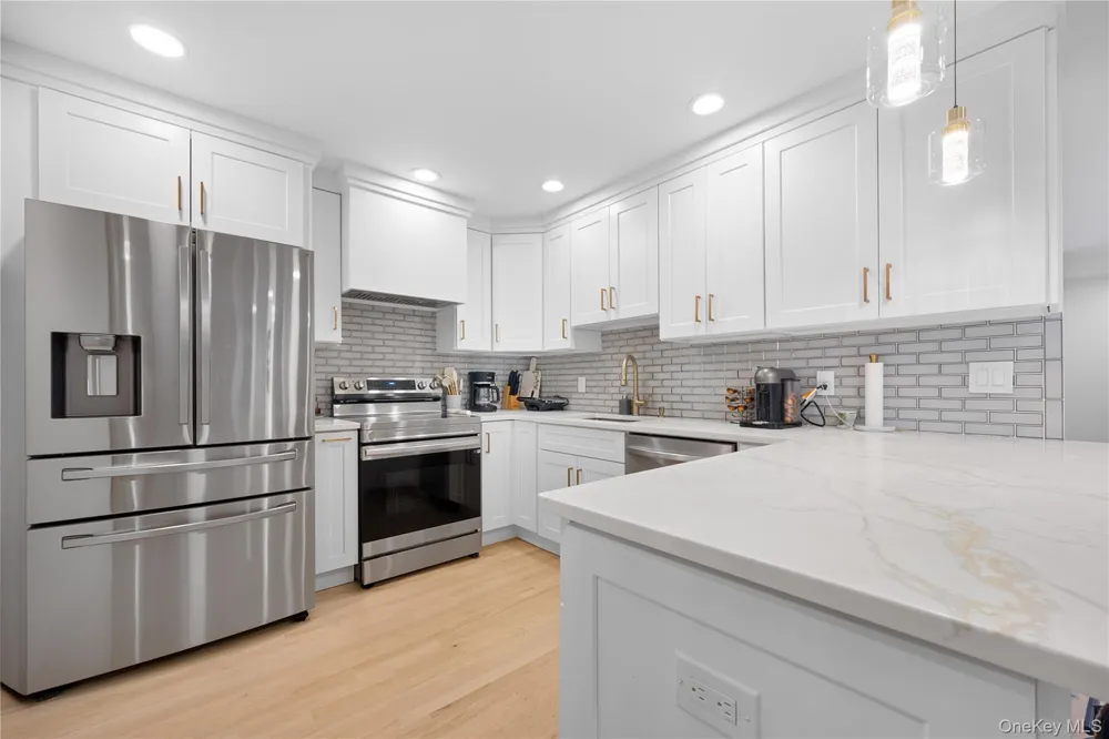 7 Tyrconnell Avenue Massapequa, NY 11762
