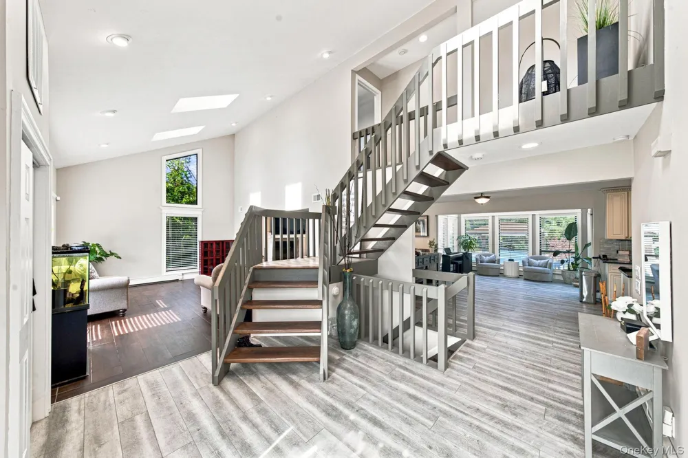 53 Miller Place Road Miller Place, NY 11764