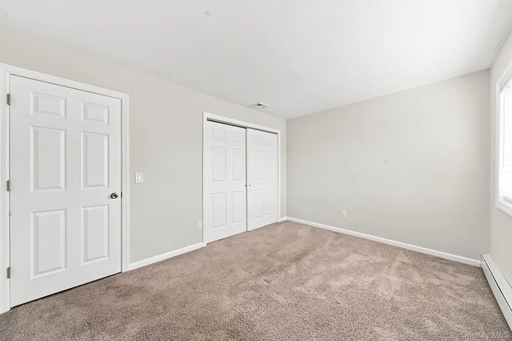 53 Miller Place Road Miller Place, NY 11764