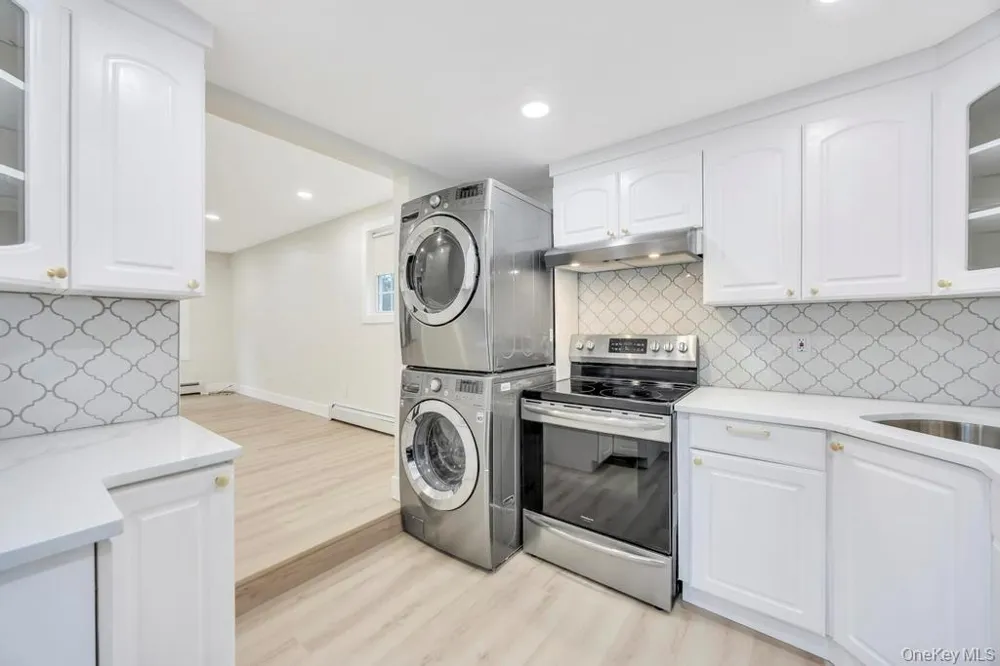 34 Ormond Avenue Selden, NY 11784