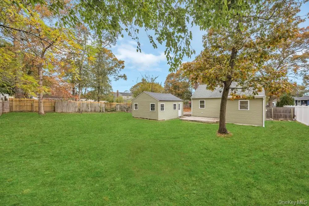 34 Ormond Avenue Selden, NY 11784