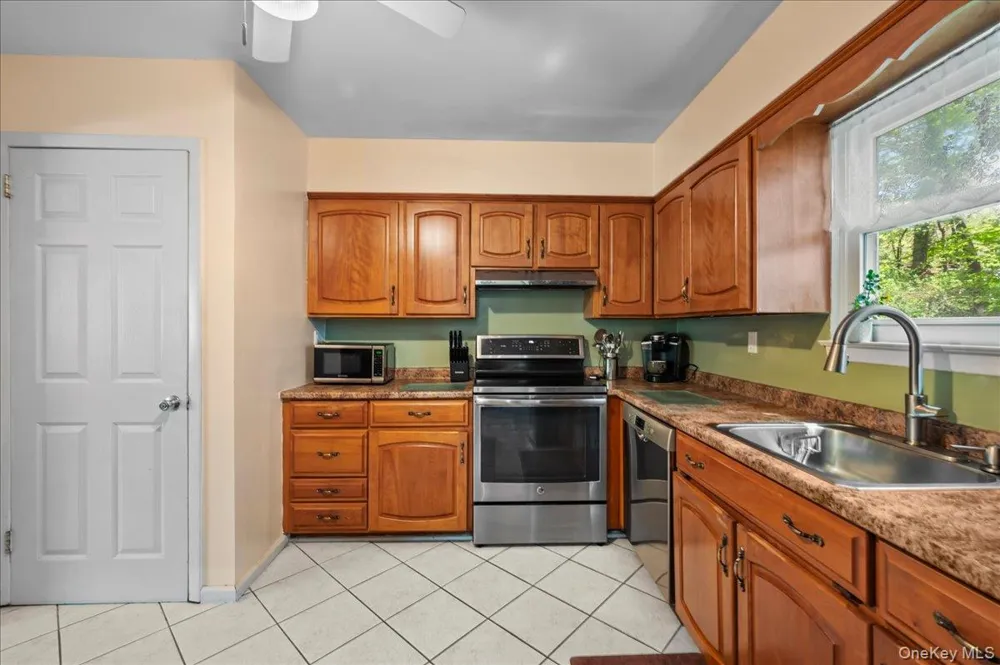 147 Lockwood Road Cortlandt Manor, NY 10567