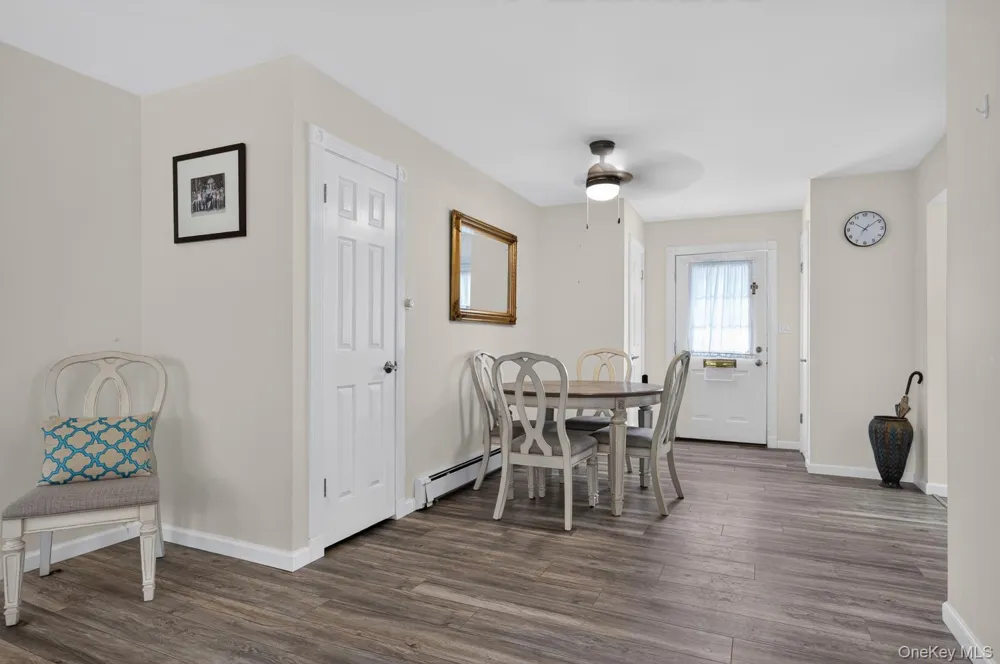 2 Anchorage #5A Oyster Bay, NY 11771