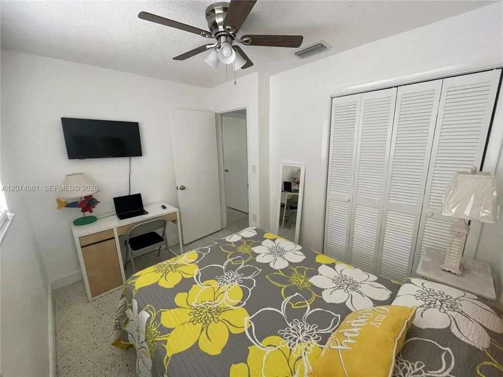 38 Silver Springs Dr Key Largo, FL 33037