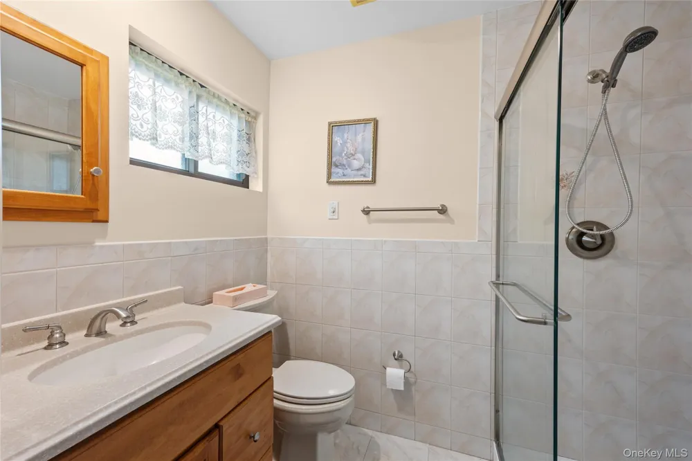118 Knolls Drive Stony Brook, NY 11790