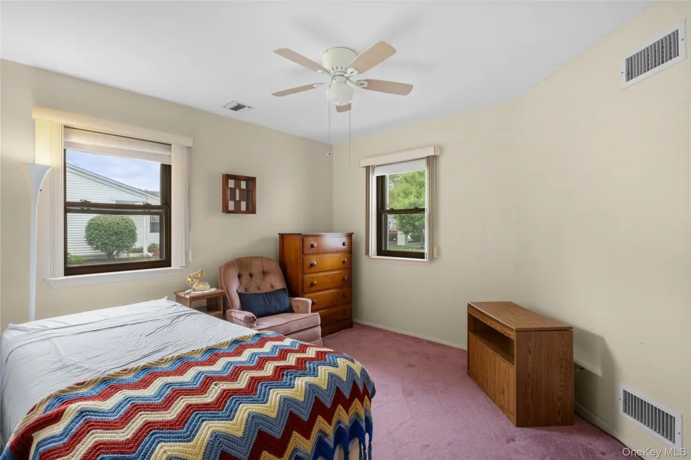 118 Knolls Drive Stony Brook, NY 11790