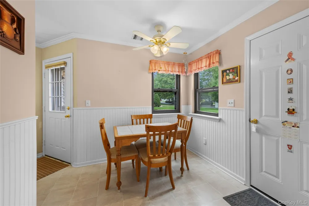 118 Knolls Drive Stony Brook, NY 11790