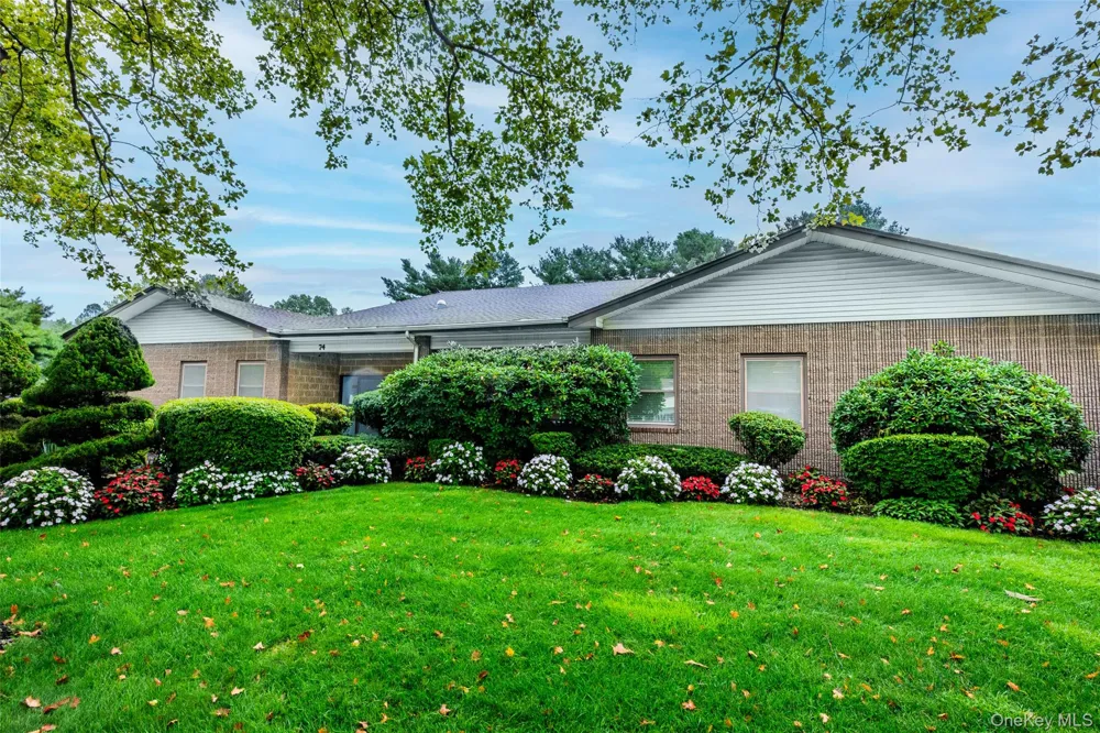 118 Knolls Drive Stony Brook, NY 11790
