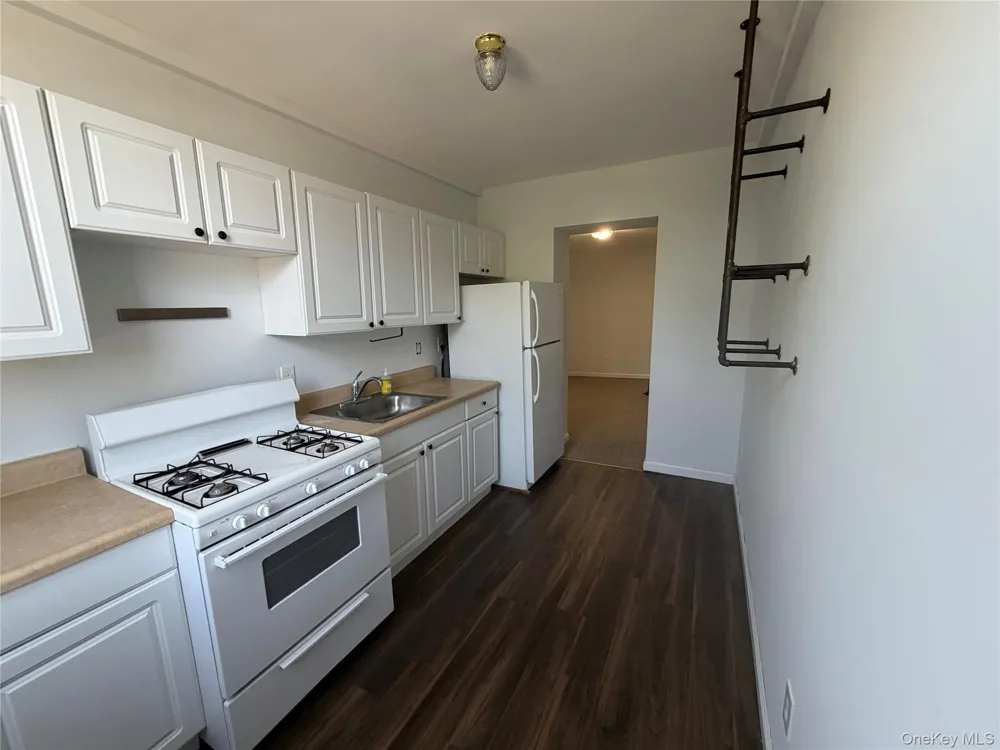 37 East Main Street #201 Oyster Bay, NY 11771