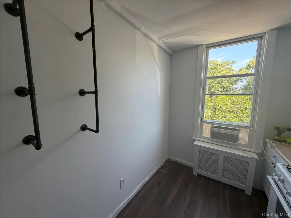 37 East Main Street #201 Oyster Bay, NY 11771