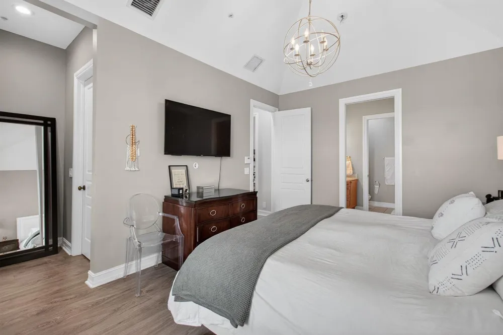 365 W Mallory Circle Delray Beach, FL 33483