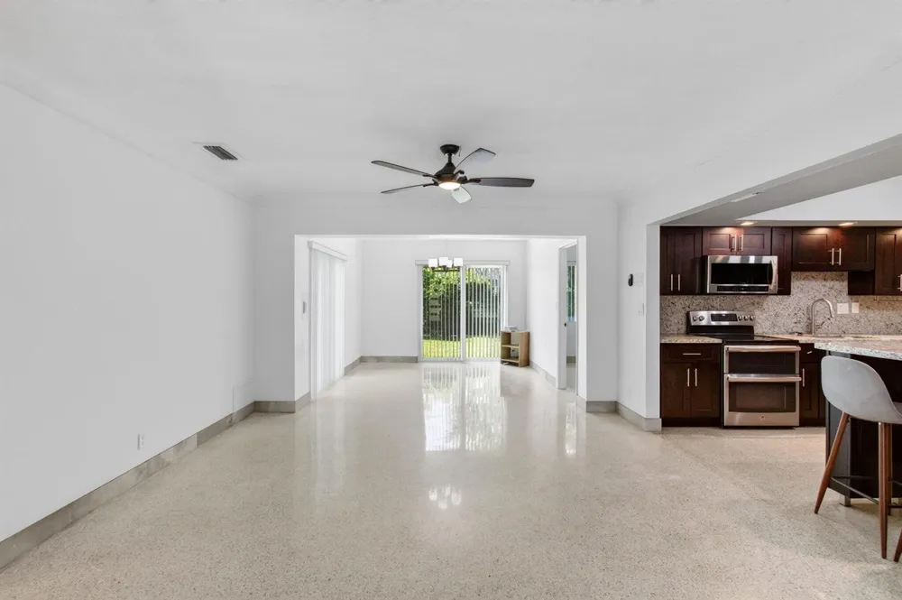 200 NE 28TH TERRACE Boca Raton, FL 33431