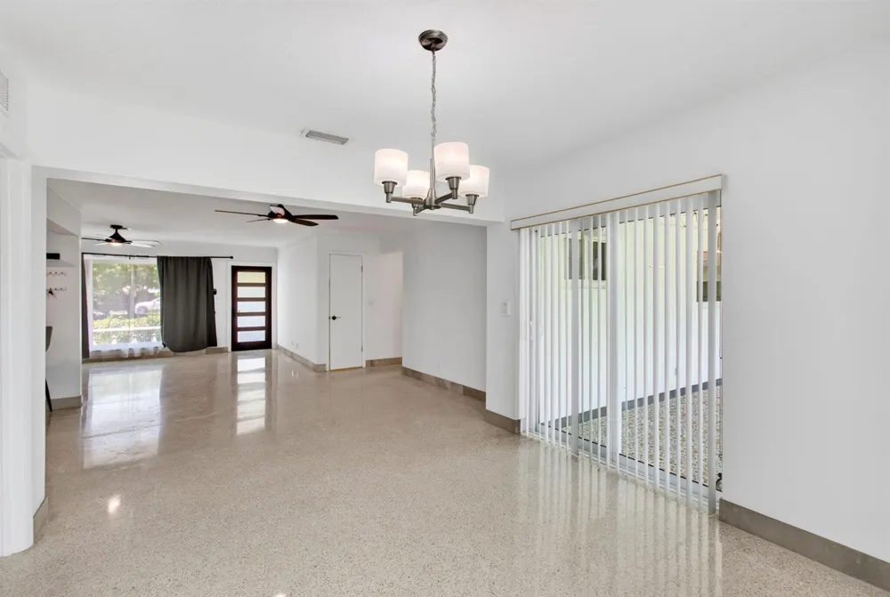 200 NE 28TH TERRACE Boca Raton, FL 33431