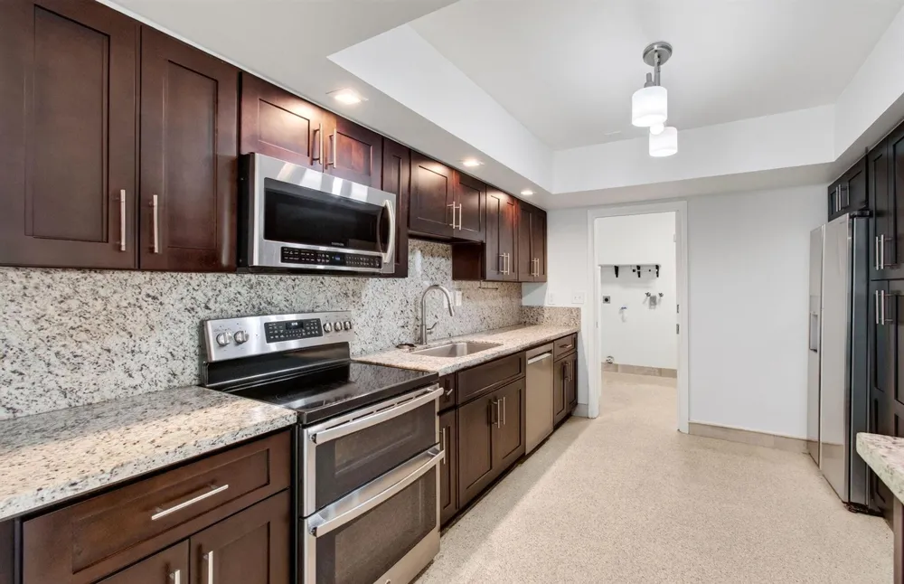 200 NE 28TH TERRACE Boca Raton, FL 33431