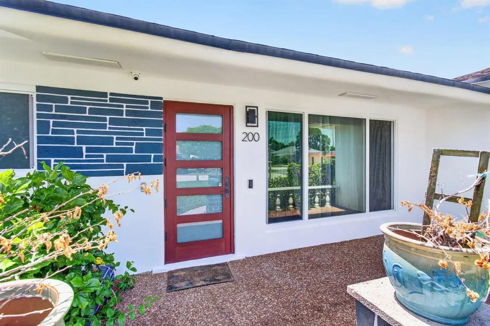 200 NE 28TH TERRACE Boca Raton, FL 33431