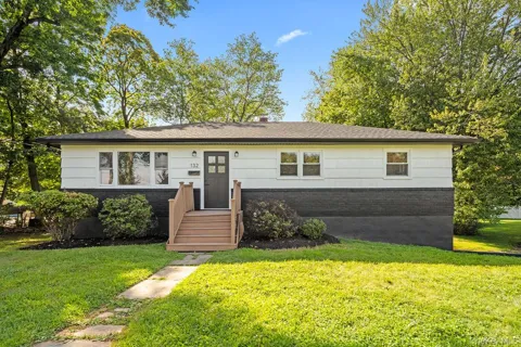 132 S Conger Avenue