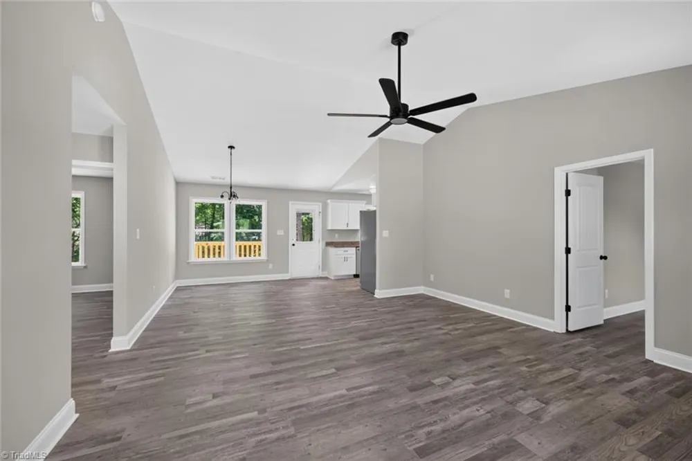 239 Lake Drive 8 Lexington, NC 27292