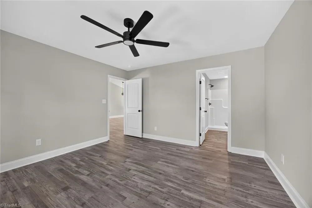 239 Lake Drive 8 Lexington, NC 27292