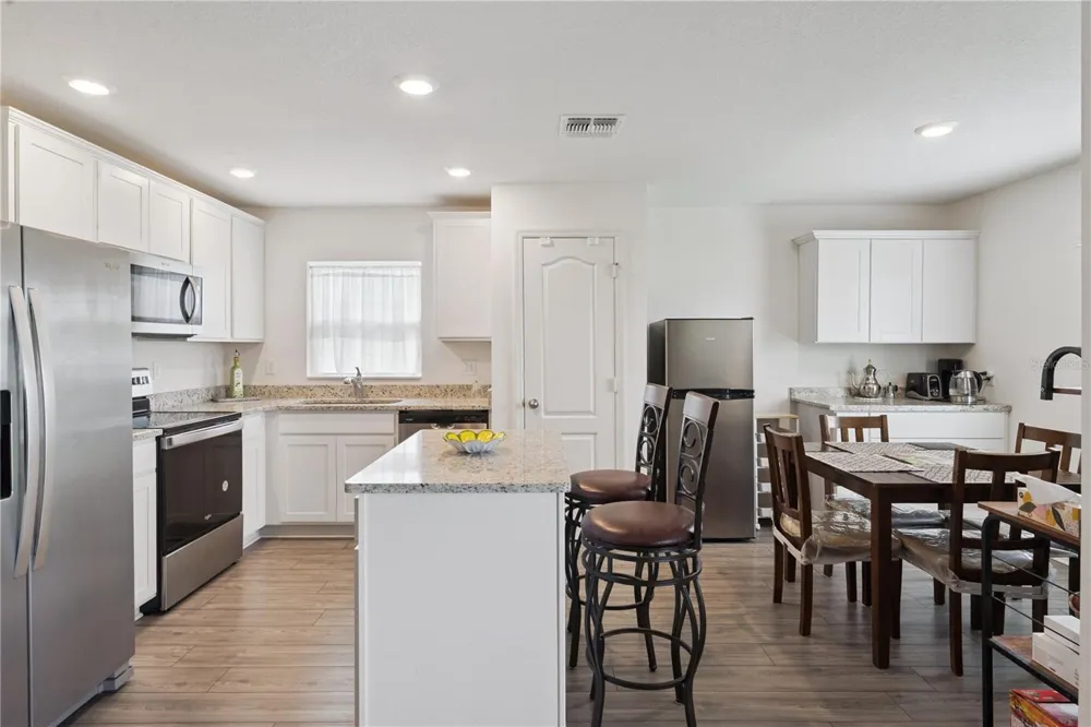 12965 DEL LAGO DRIVE Astatula, FL 34705