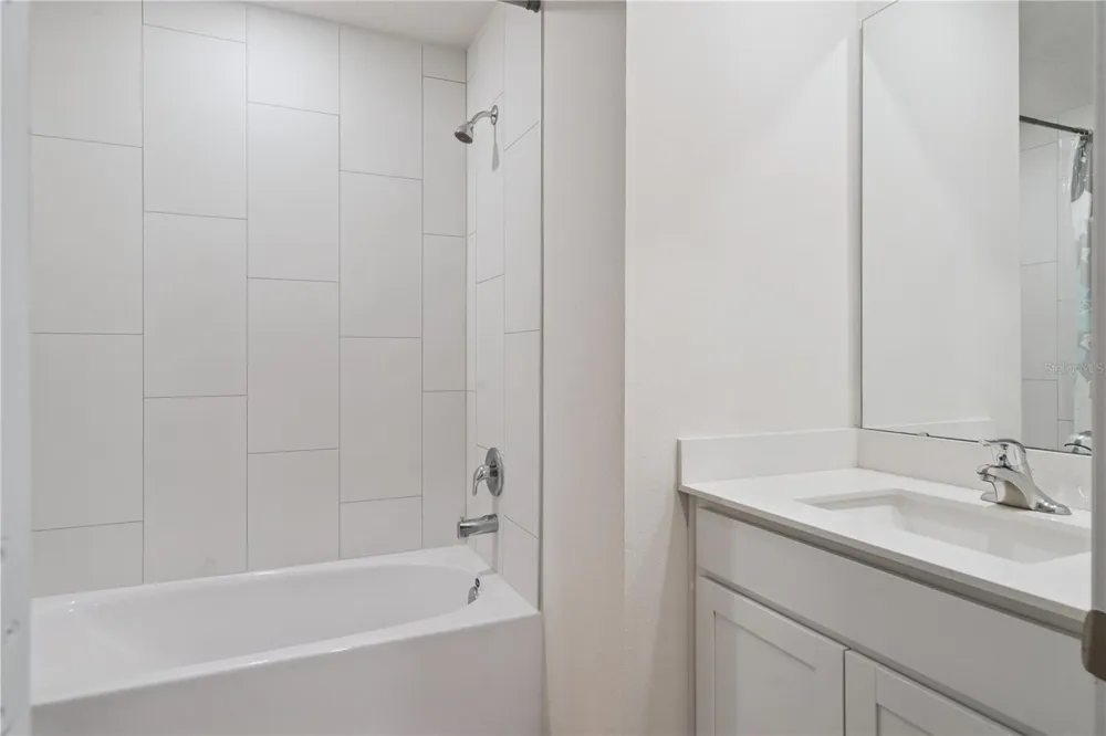 12965 DEL LAGO DRIVE Astatula, FL 34705