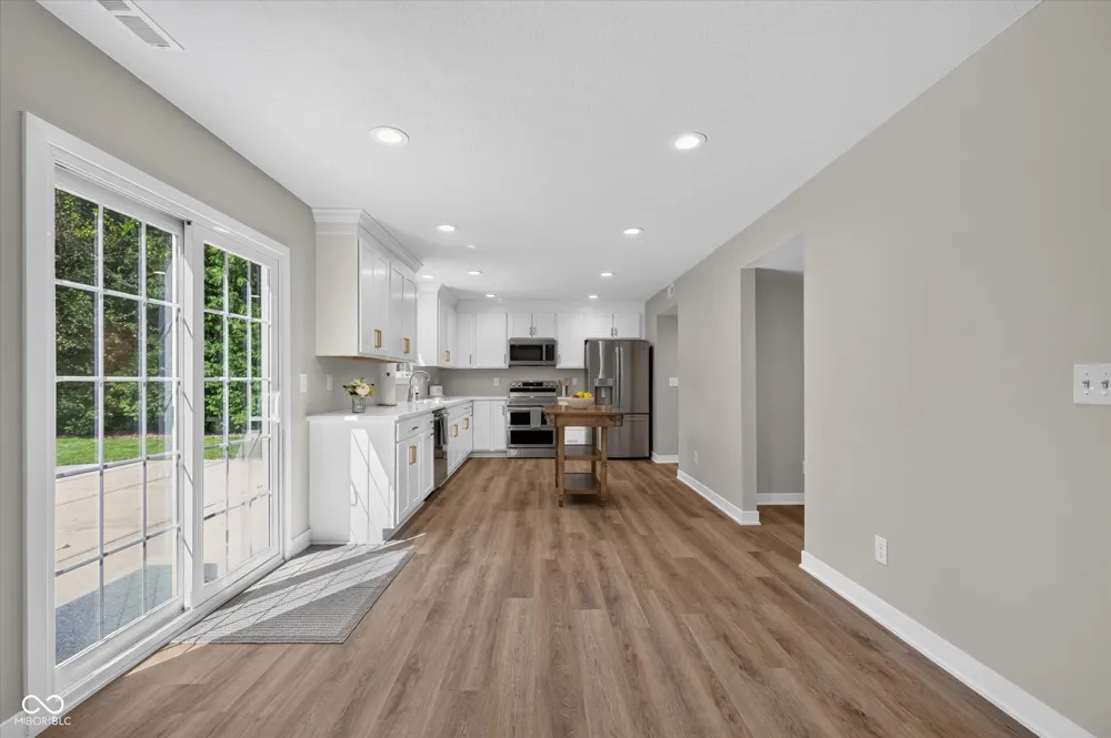 3731 Challenger Drive Westfield, IN 46062