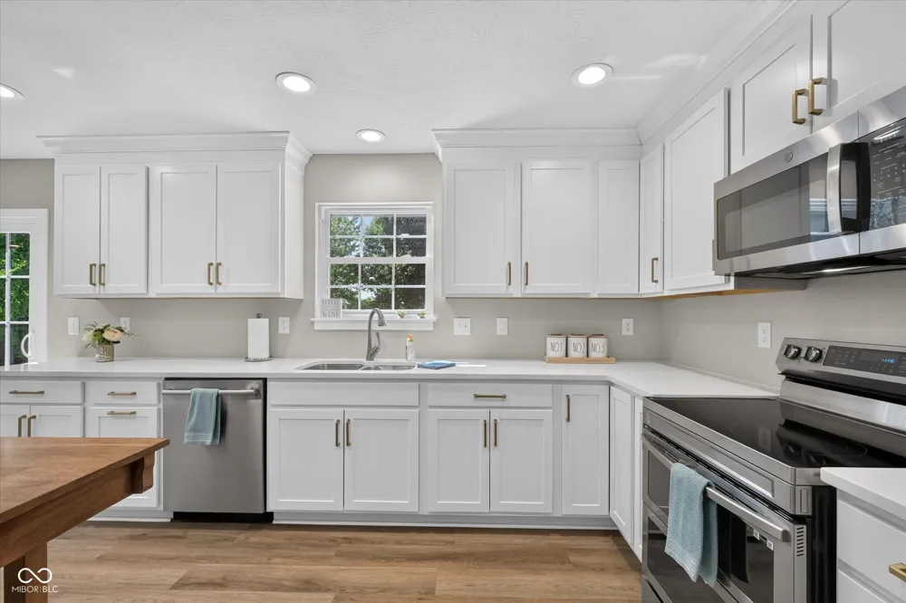 3731 Challenger Drive Westfield, IN 46062