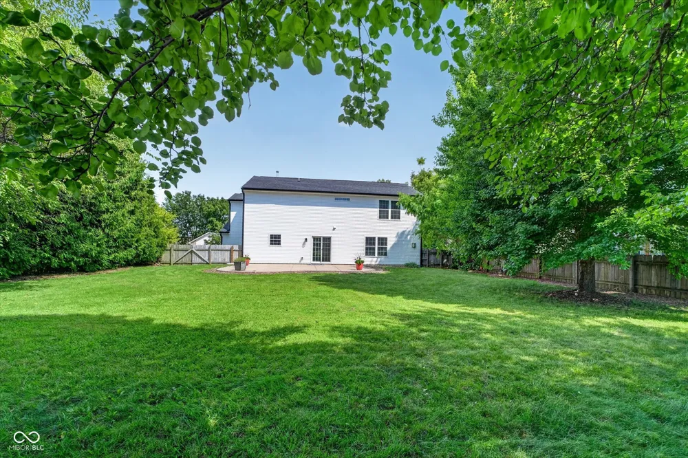 3731 Challenger Drive Westfield, IN 46062
