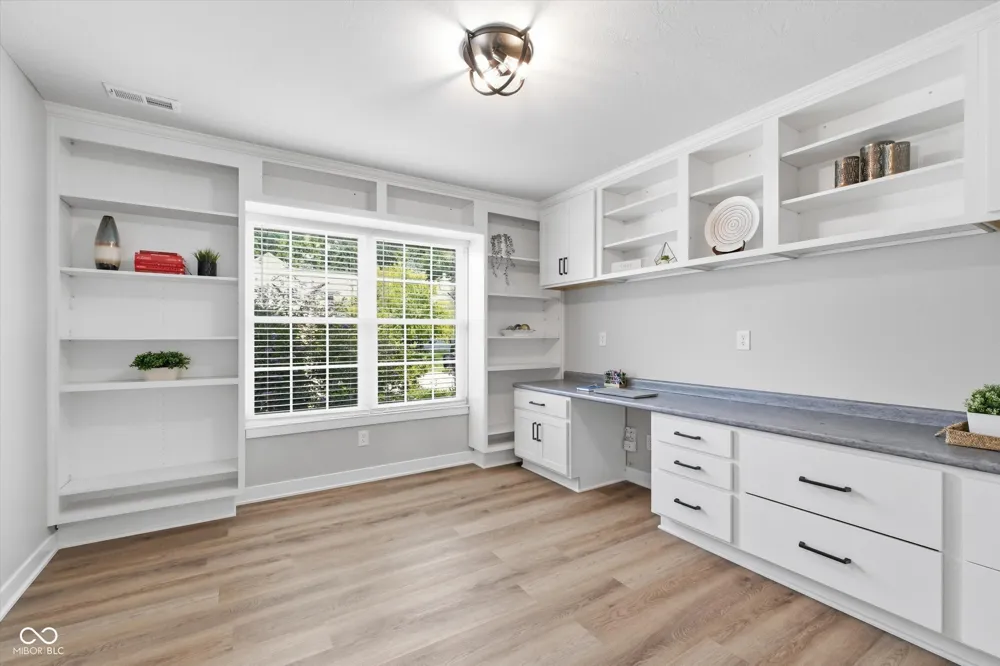 3731 Challenger Drive Westfield, IN 46062