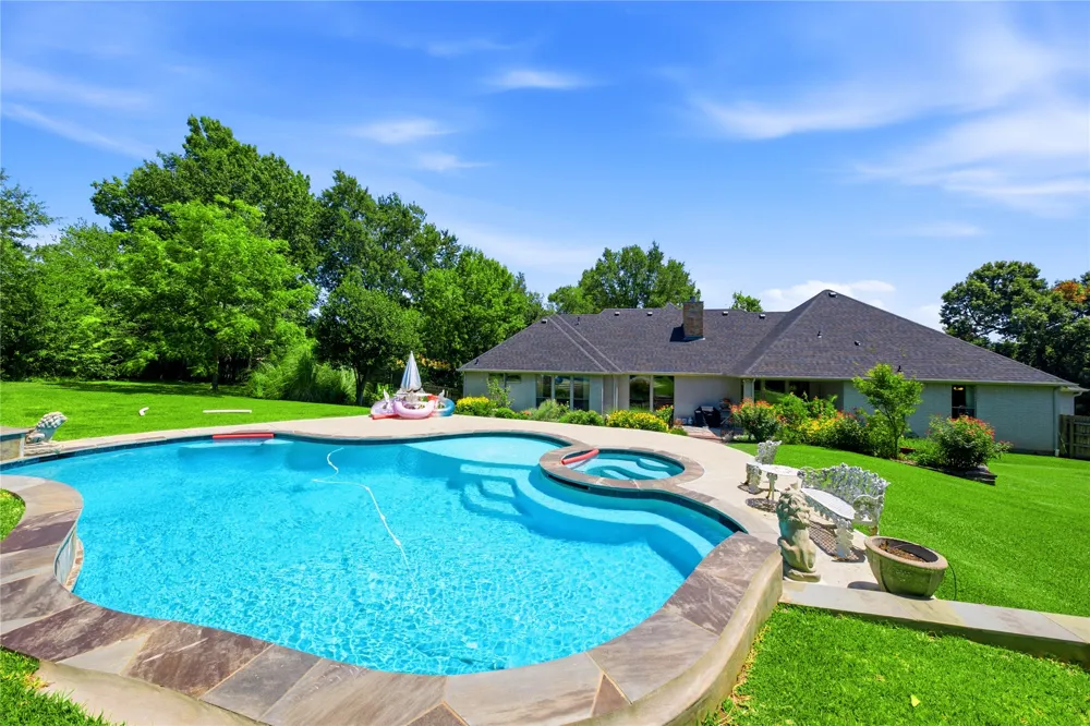 4 Mill Run Place Athens, TX 75751
