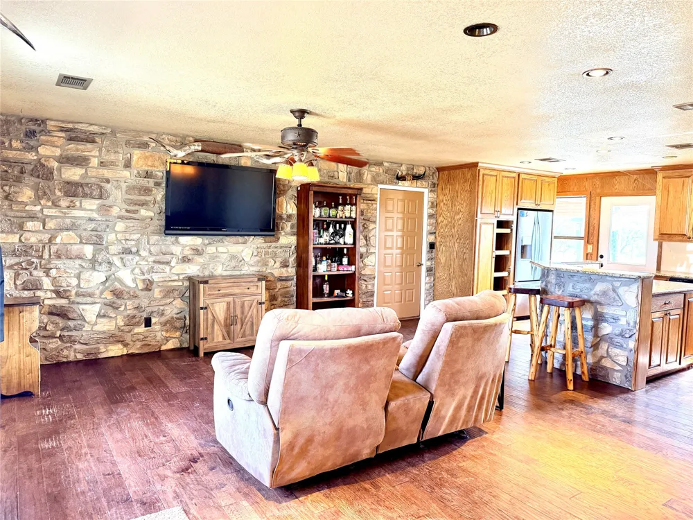 211 Fm 3023 S Goldthwaite, TX 76844