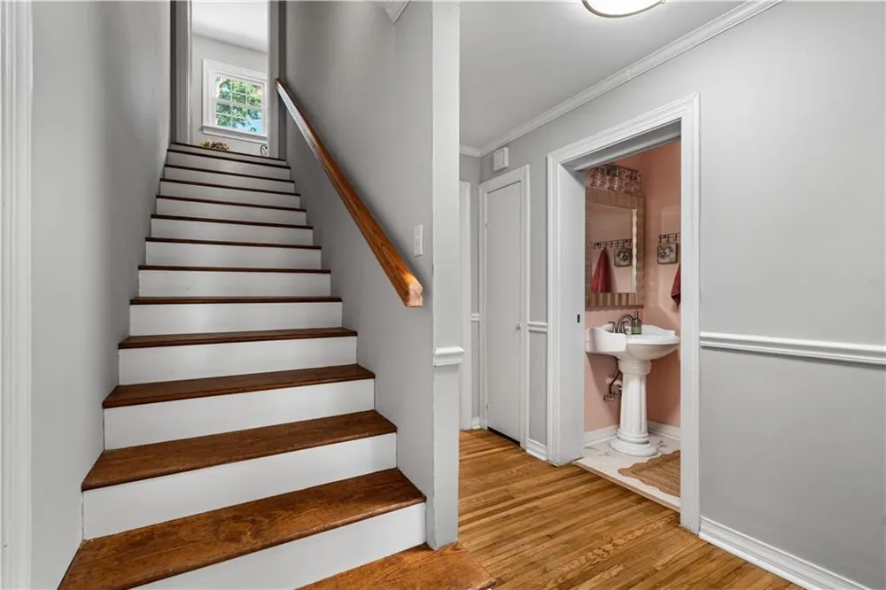 139 Myrtle Street Toccoa, GA 30577