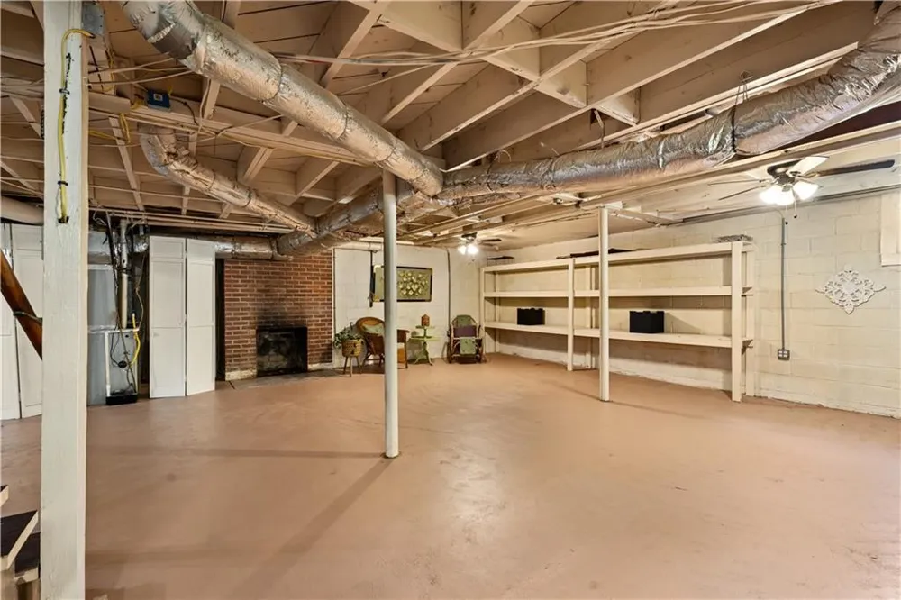 139 Myrtle Street Toccoa, GA 30577