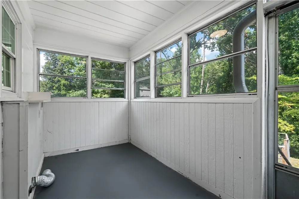 139 Myrtle Street Toccoa, GA 30577
