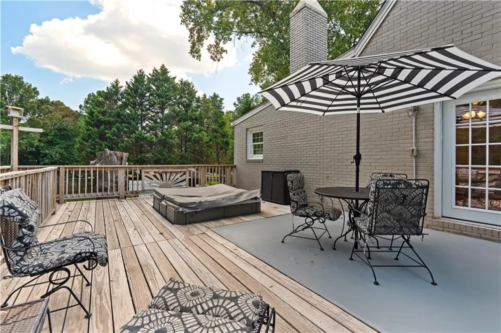 139 Myrtle Street Toccoa, GA 30577