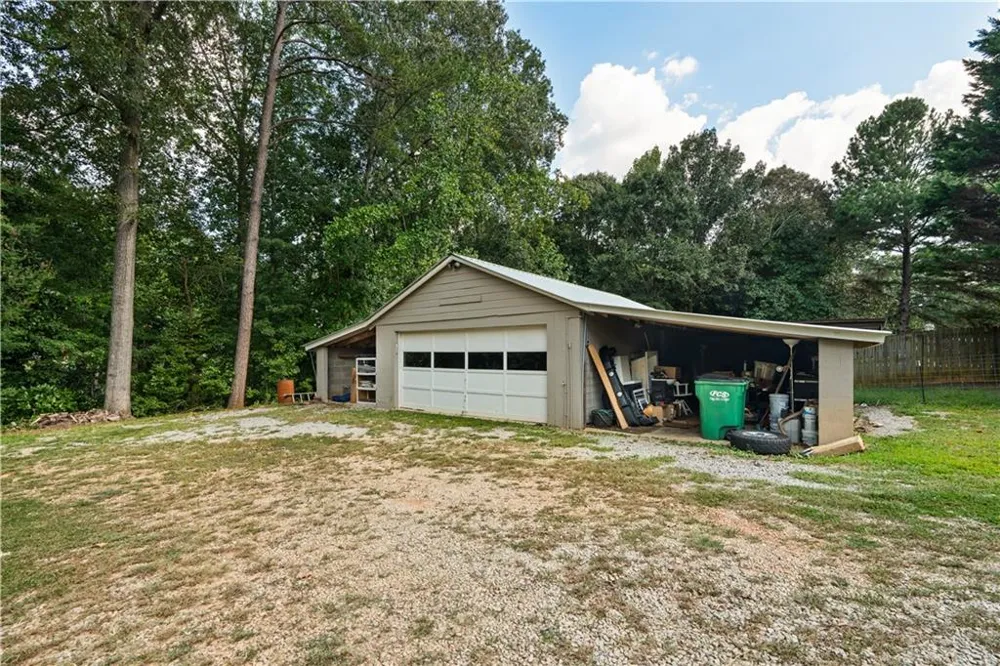 139 Myrtle Street Toccoa, GA 30577