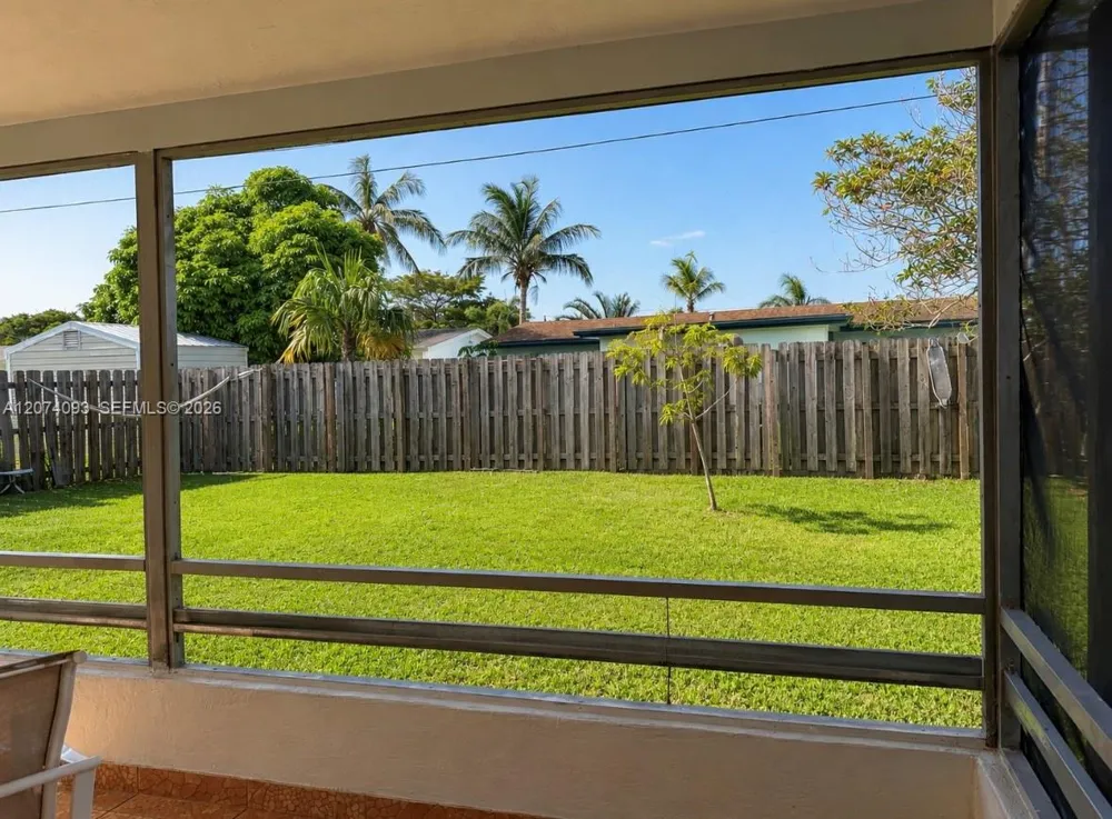 9331 NW 24th Pl Sunrise, FL 33322