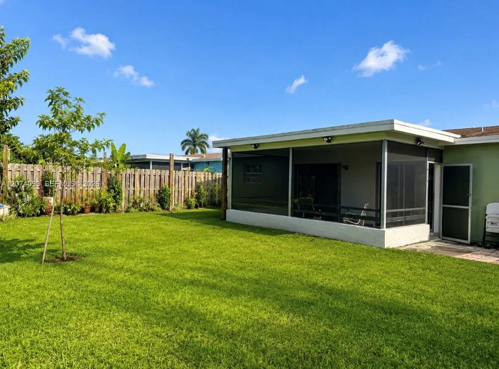 9331 NW 24th Pl Sunrise, FL 33322