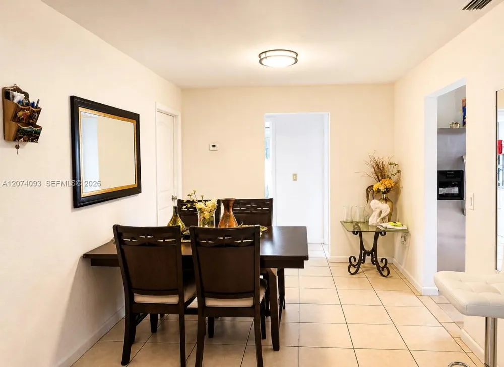 9331 NW 24th Pl Sunrise, FL 33322