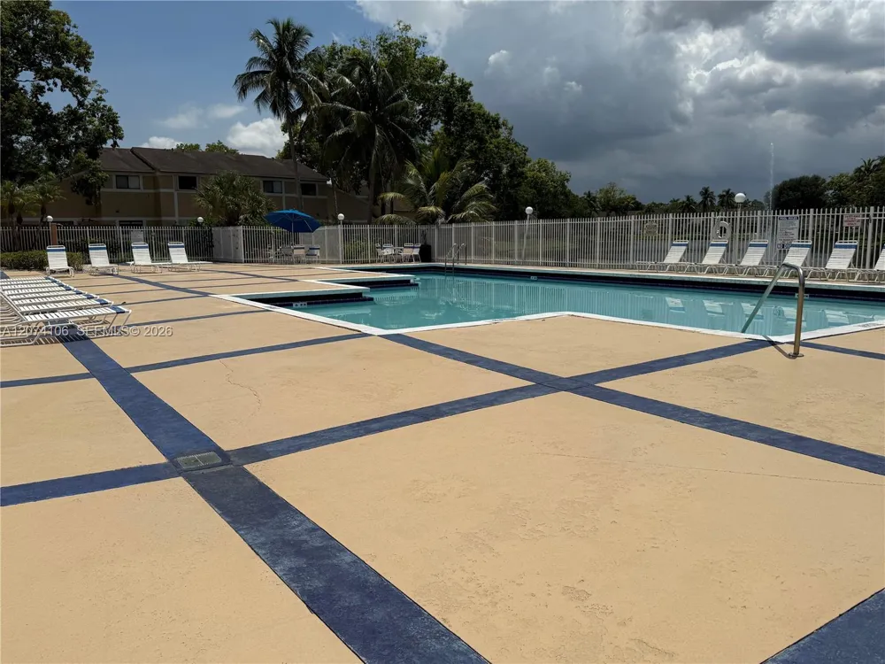 9454 S Palm Cir S #9454 Pembroke Pines, FL 33025