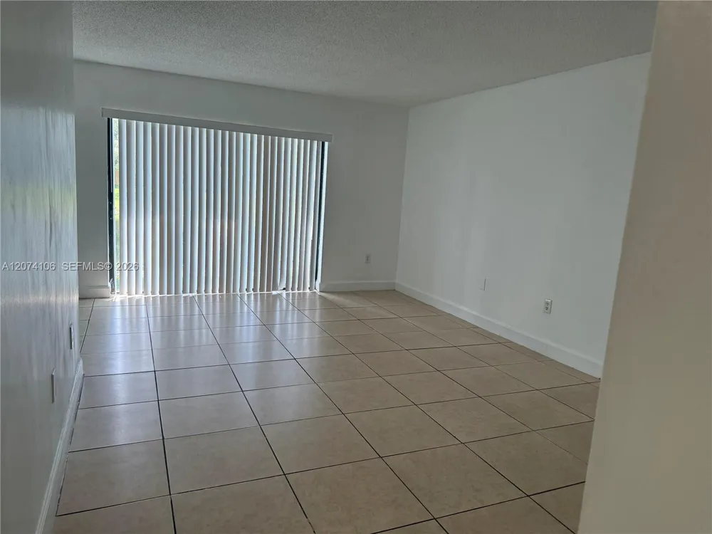 9454 S Palm Cir S #9454 Pembroke Pines, FL 33025