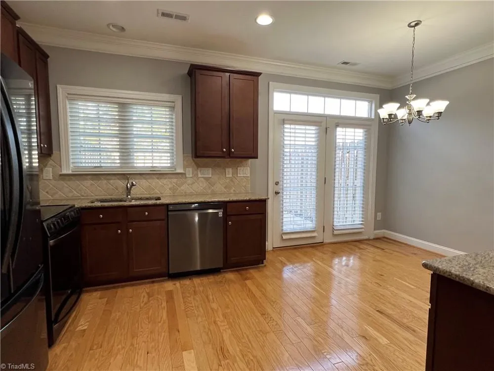 723 Piedmont Crossing Drive High Point, NC 27265