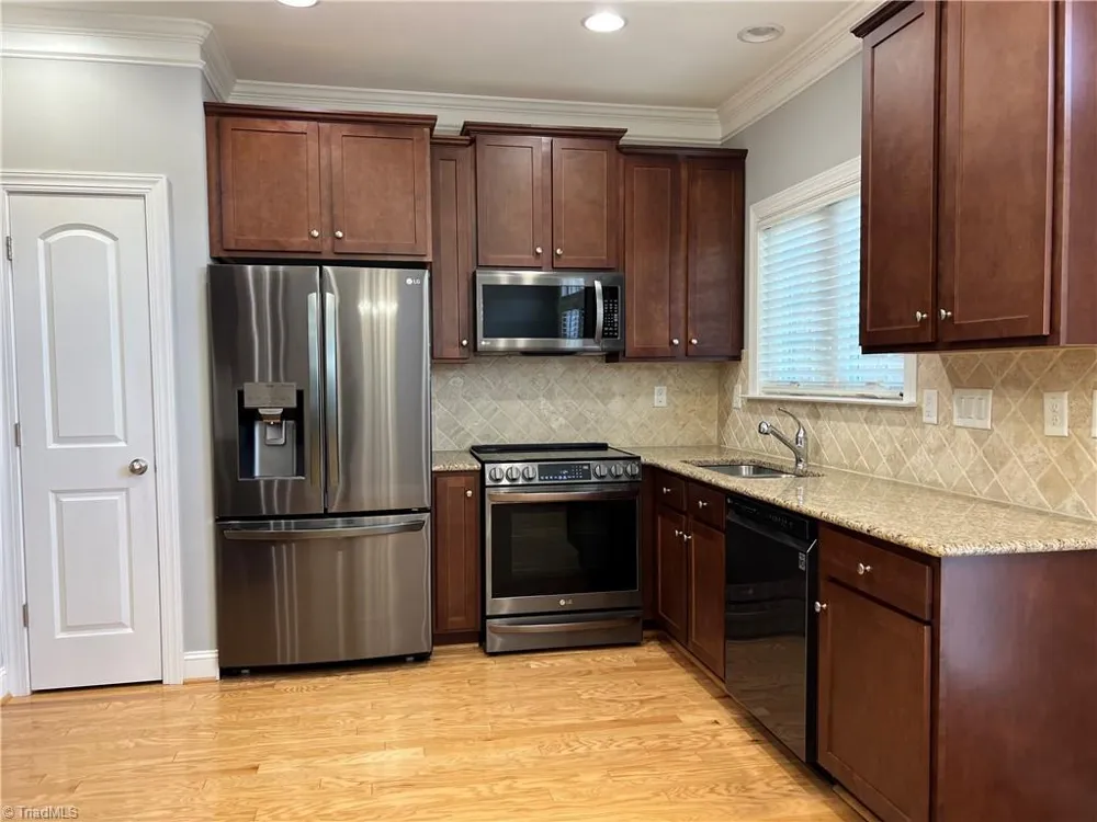 723 Piedmont Crossing Drive High Point, NC 27265