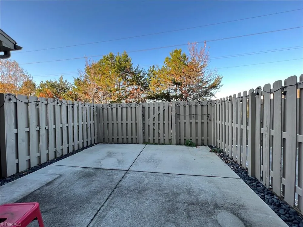723 Piedmont Crossing Drive High Point, NC 27265