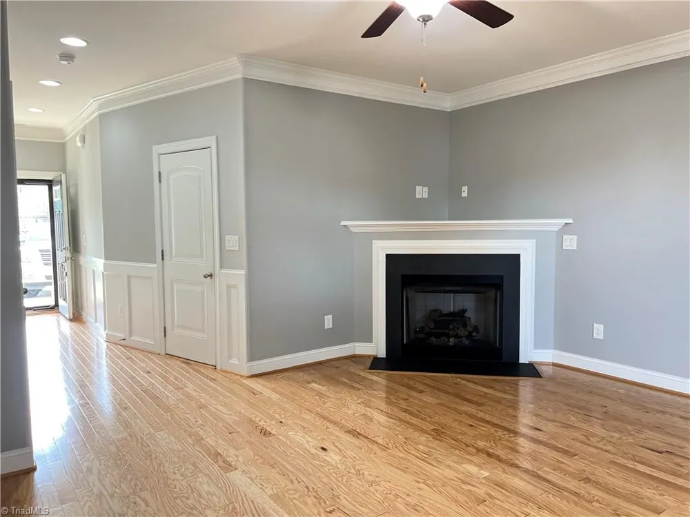 723 Piedmont Crossing Drive High Point, NC 27265