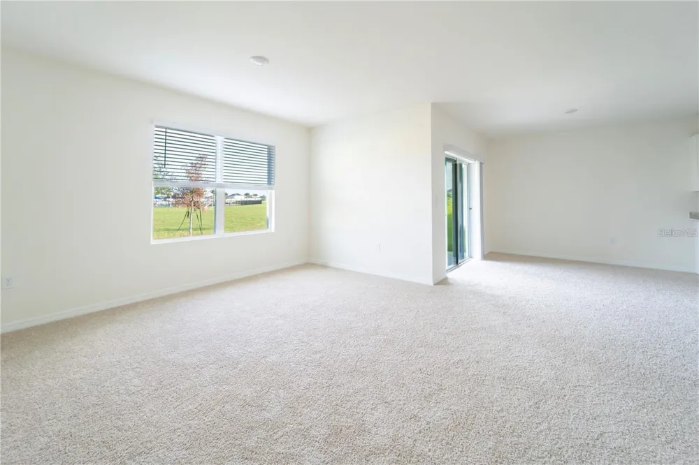 1811 SILVERBELL LOOP Haines City, FL 33844